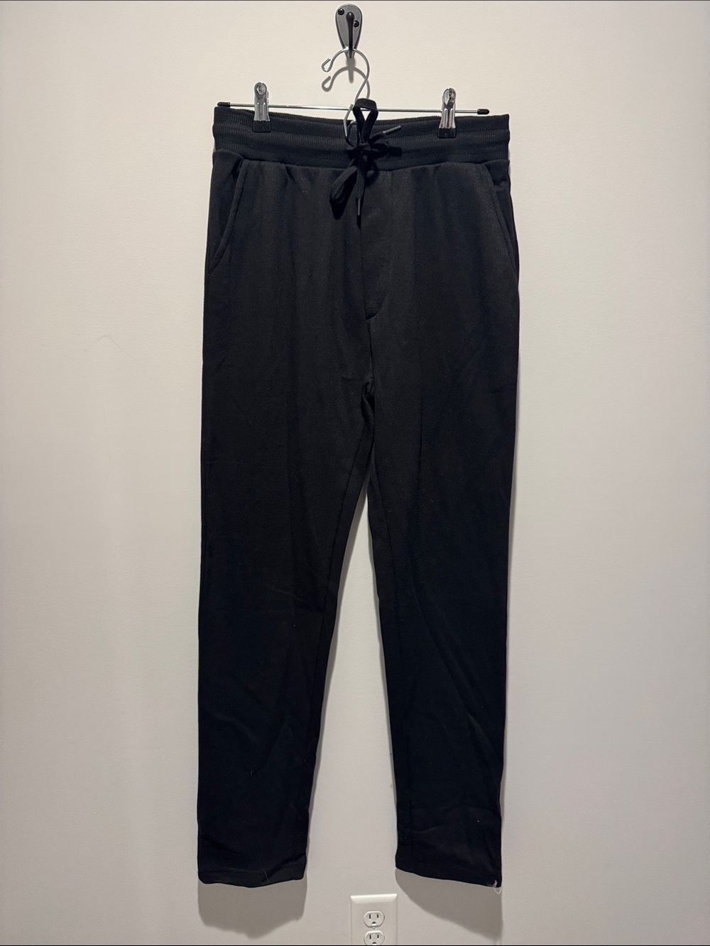 NWOT Free Planet Men's Black Drawstring Joggers